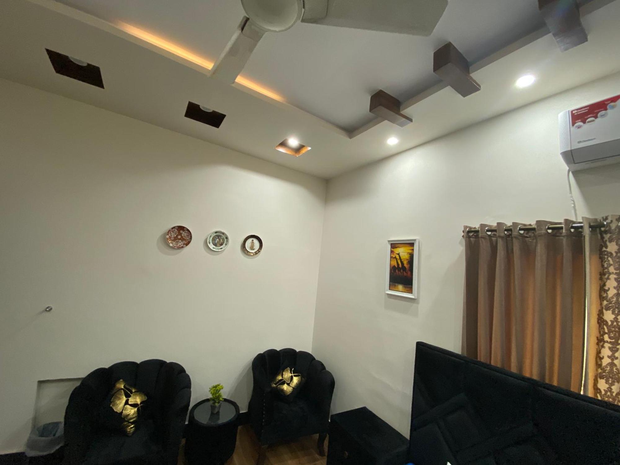 The Comfort Lodge İslamabad Dış mekan fotoğraf